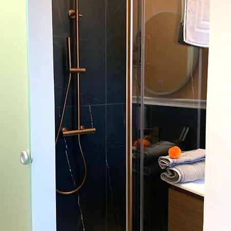 Appartement Cuor Di Mole - Condizionatore - 250 Mt Da Stazione - Centro- Wi-fi Veloce