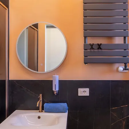 アパート Moderno Porta Nuova - Centro- Wi-fi Veloce トリノ