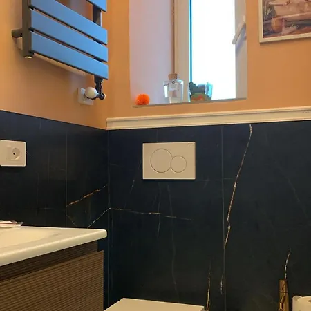 Moderno Porta Nuova - Centro- Wi-fi Veloce * Турин