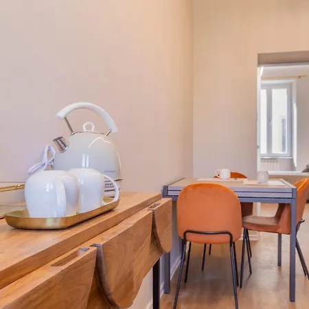 Moderno Porta Nuova - Centro- Wi-fi Veloce